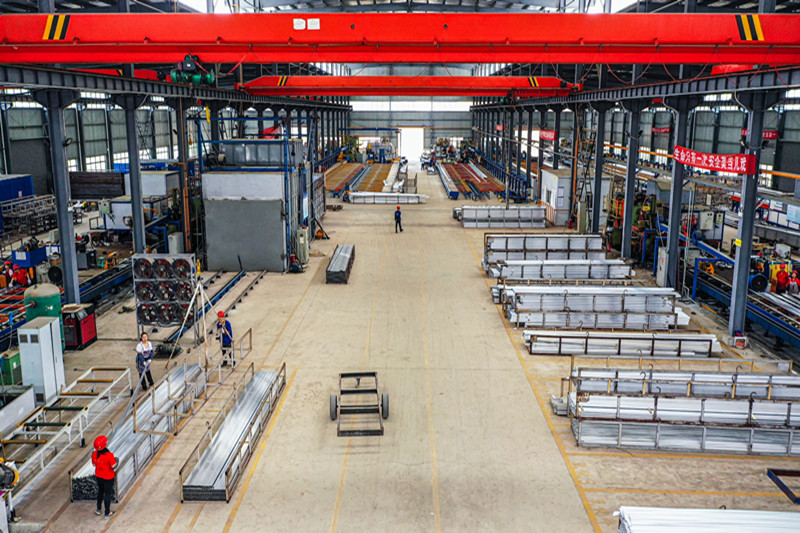 貴州貴材創(chuàng)新驅(qū)動乘勢而進(jìn) 新年有了新廠房 轉(zhuǎn)型升級再發(fā)力