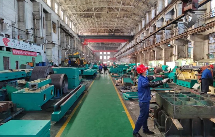 一線調(diào)研看開局 | 按下“快進(jìn)鍵” 沖刺“開門紅”！貴陽制造業(yè)生產(chǎn)一線復(fù)工復(fù)產(chǎn)見聞